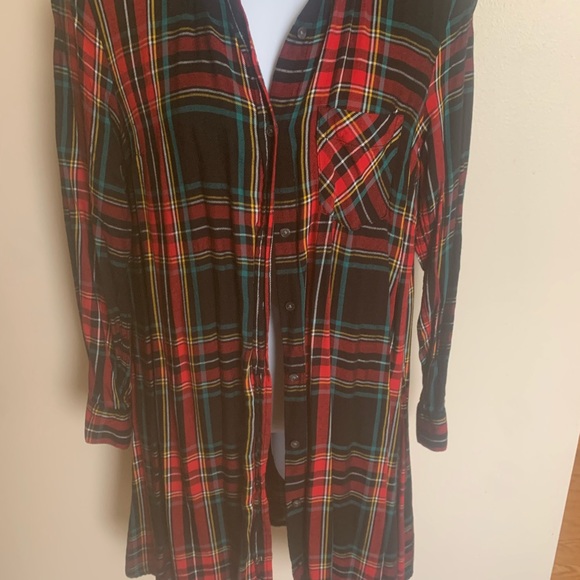 Flannels - Picture 3 of 12